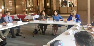 Kathy Hochul feet photo 14