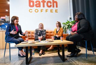 Kathy Hochul feet photo 13