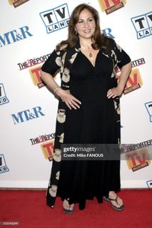 Kathy Najimy feet photo 11