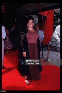 Kathy Najimy feet photo 8