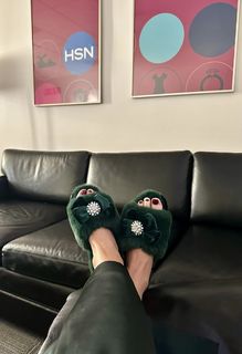 Kathy Wolf feet photo 4