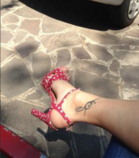 Katia Pedrotti feet photo 13