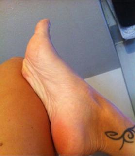 Katia Pedrotti feet photo 10