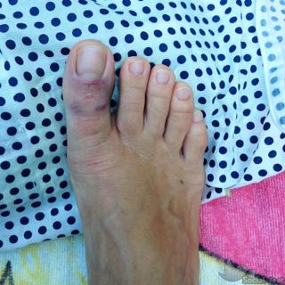 Katia Pedrotti feet photo 20