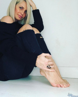 Katia Pedrotti feet photo 13