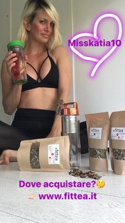 Katia Pedrotti feet photo 8