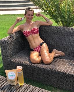 Katia Pedrotti feet photo 5