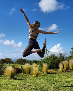 Katia Pedrotti feet photo 19