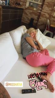 Katia Pedrotti feet photo 18