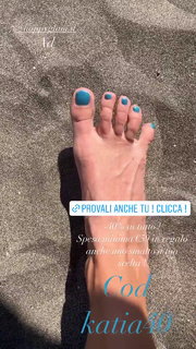 Katia Pedrotti feet photo 13