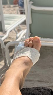 Katia Pedrotti feet photo 3