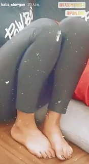 Katia Tsovgkan feet photo 6