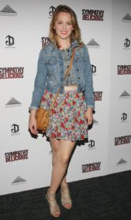 Katia Winter feet photo thumbnail