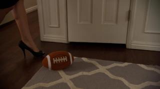 Katie Aselton feet photo thumbnail