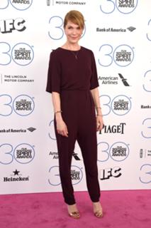 Katie Aselton feet photo thumbnail