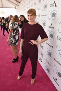 Katie Aselton feet photo thumbnail