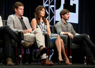 Katie Aselton feet photo thumbnail