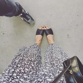 Katie Aselton feet photo thumbnail