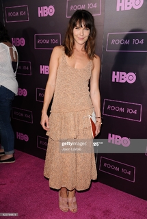 Katie Aselton feet photo thumbnail