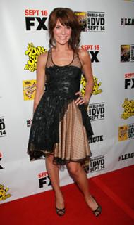 Katie Aselton feet photo thumbnail