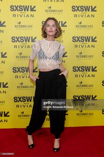 Katie Aselton feet photo 8