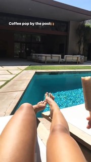 Katie Austin feet photo thumbnail