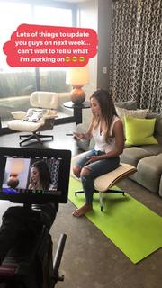 Katie Austin feet photo thumbnail