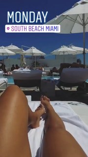 Katie Austin feet photo thumbnail