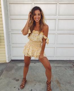 Katie Austin feet photo thumbnail