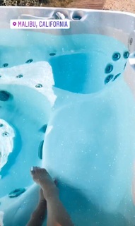 Katie Austin feet photo thumbnail