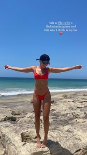 Katie Austin feet photo thumbnail