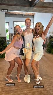 Katie Austin feet photo thumbnail