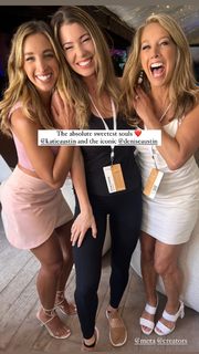 Katie Austin feet photo thumbnail