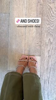 Katie Austin feet photo thumbnail