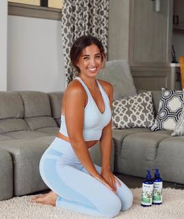 Katie Austin feet photo thumbnail