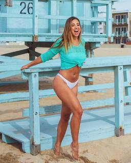 Katie Austin feet photo thumbnail