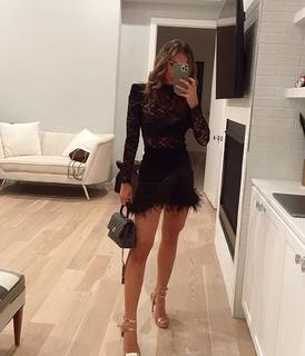 Katie Austin feet photo thumbnail