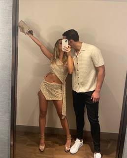 Katie Austin feet photo thumbnail