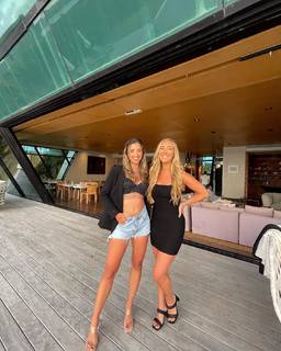 Katie Austin feet photo thumbnail