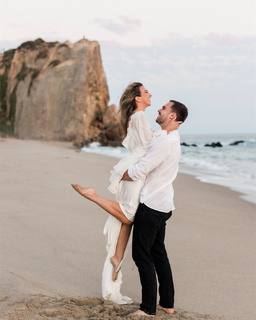 Katie Austin feet photo thumbnail