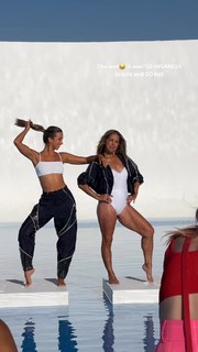 Katie Austin feet photo thumbnail