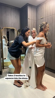 Katie Austin feet photo thumbnail