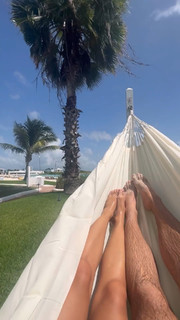 Katie Austin feet photo thumbnail