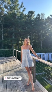 Katie Austin feet photo thumbnail