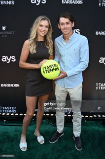 Katie Boulter feet photo 4