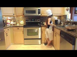 Katie Carmona feet photo thumbnail