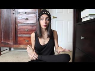 Katie Carmona feet photo thumbnail