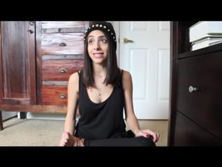 Katie Carmona feet photo thumbnail