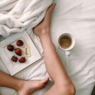 Katie Carmona feet photo thumbnail