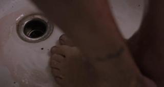Katie Cassidy feet photo thumbnail